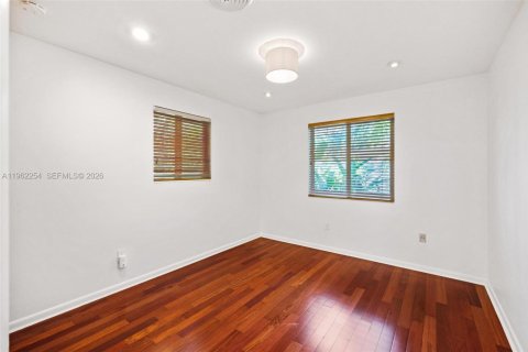 Casa en alquiler en Pinecrest, Florida, 4 dormitorios, 287.63 m2 № 2023695 - foto 15