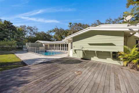 Casa en alquiler en Pinecrest, Florida, 4 dormitorios, 287.63 m2 № 2023695 - foto 28