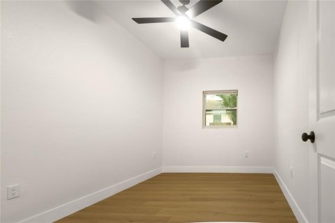 Villa ou maison à louer à Tampa, Floride: 3 chambres, 124.49 m2 № 2405491 - photo 12