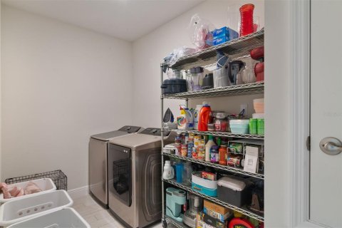 Casa en venta en Newberry, Florida, 3 dormitorios, 184.88 m2 № 1746660 - foto 20