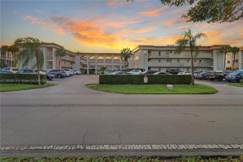 Copropriété à louer à Boca Raton, Floride: 2 chambres, 92.9 m2 № 1856843 - photo 29