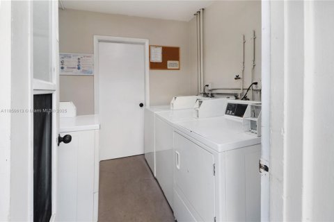 Copropriété à louer à Boca Raton, Floride: 2 chambres, 92.9 m2 № 1856843 - photo 26