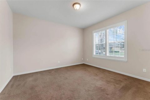 Casa en alquiler en Orlando, Florida, 4 dormitorios, 207.73 m2 № 2097891 - foto 11