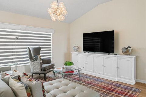 House in The Villages, Florida 3 bedrooms, 189.89 sq.m. № 1789401 - photo 9