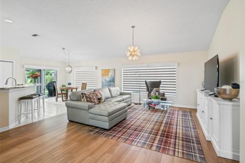 House in The Villages, Florida 3 bedrooms, 189.89 sq.m. № 1789401 - photo 10