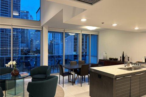 Condominio en Miami, Florida, 2 dormitorios  № 2154555