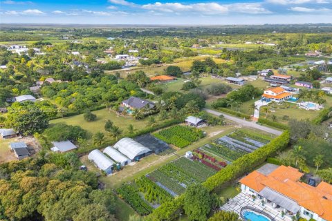 Купить земельный участок в Хомстед, Флорида № 1993959 - фото 10