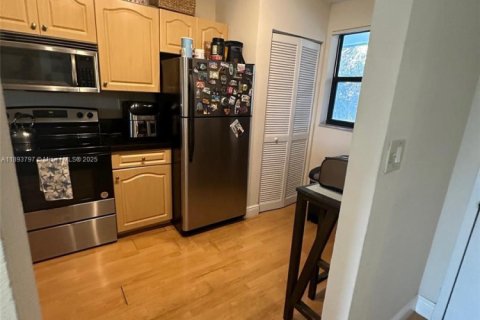 Купить кондоминиум в Санрайз, Флорида 2 спальни, 91.6м2, № 2015281 - фото 16