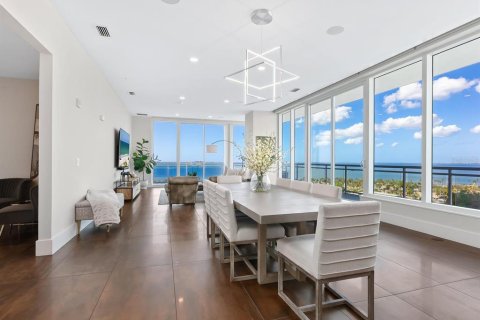 Copropriété à vendre à Sarasota, Floride: 3 chambres, 337.24 m2 № 2094362 - photo 5