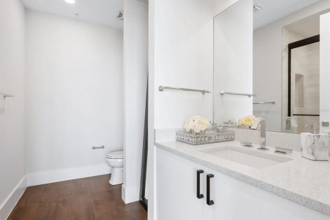 Copropriété à vendre à Sarasota, Floride: 3 chambres, 337.24 m2 № 2094362 - photo 29