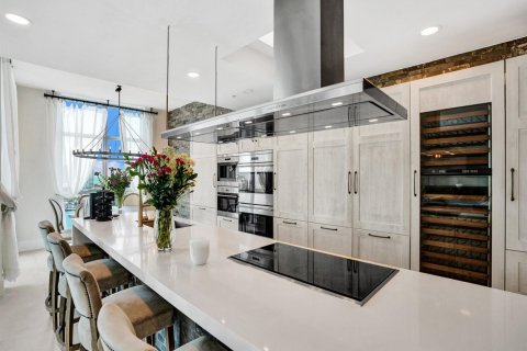 Copropriété à vendre à North Miami Beach, Floride: 4 chambres, 375.88 m2 № 2158506 - photo 19