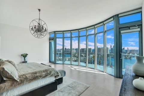 Copropriété à vendre à North Miami Beach, Floride: 4 chambres, 375.88 m2 № 2158506 - photo 22