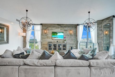 Copropriété à vendre à North Miami Beach, Floride: 4 chambres, 375.88 m2 № 2158506 - photo 11