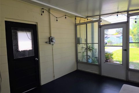 Casa en alquiler en Saint Petersburg, Florida, 2 dormitorios, 70.23 m2 № 2099939 - foto 24