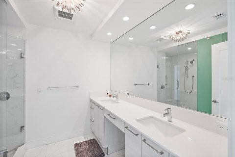 Condominio en alquiler en Saint Petersburg, Florida, 2 dormitorios, 175.96 m2 № 1911749 - foto 28