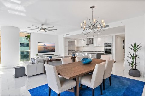 Condominio en alquiler en Saint Petersburg, Florida, 2 dormitorios, 175.96 m2 № 1911749 - foto 21