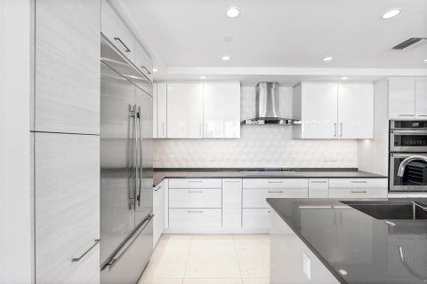 Condominio en alquiler en Saint Petersburg, Florida, 2 dormitorios, 175.96 m2 № 1911749 - foto 16