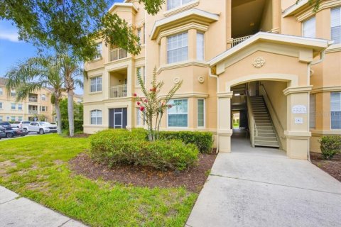 Condo in Davenport, Florida, 3 bedrooms  № 2217652 - photo 3