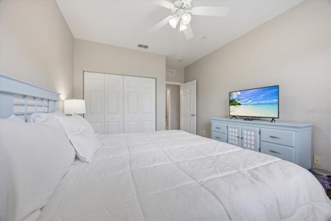Condo in Davenport, Florida, 3 bedrooms  № 2217652 - photo 19