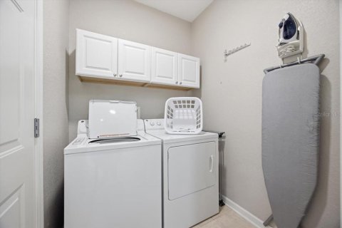 Condo in Davenport, Florida, 3 bedrooms  № 2217652 - photo 13