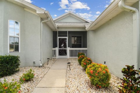 House in Sun City Center, Florida 3 bedrooms, 178.74 sq.m. № 1336913 - photo 8