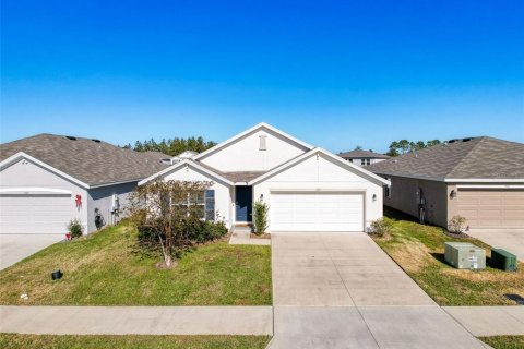 House in Spring Hill, Florida 4 bedrooms, 168.34 sq.m. № 1517155 - photo 2