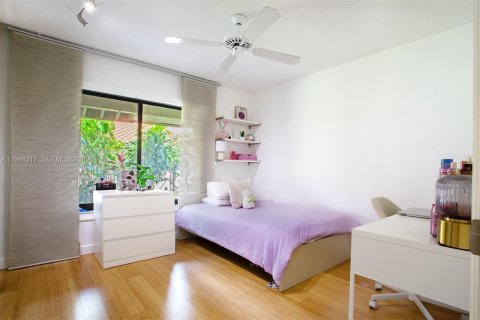 Touwnhouse à louer à Weston, Floride: 3 chambres, 154.68 m2 № 2062551 - photo 5