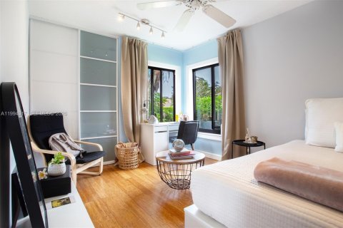 Touwnhouse à louer à Weston, Floride: 3 chambres, 154.68 m2 № 2062551 - photo 8