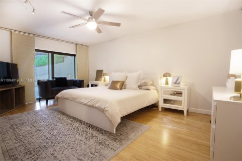 Touwnhouse à louer à Weston, Floride: 3 chambres, 154.68 m2 № 2062551 - photo 10