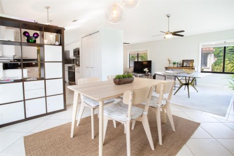 Touwnhouse à louer à Weston, Floride: 3 chambres, 154.68 m2 № 2062551 - photo 28