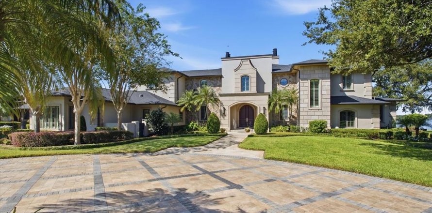 Villa ou maison à Belle Isle, Floride 6 chambres, 725.75 m2 № 2406714