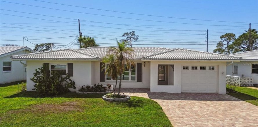 Condominio en Pinellas Park, Florida, 2 dormitorios  № 1638317