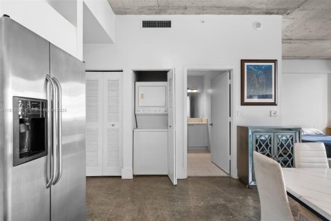 Купить кондоминиум в Майами, Флорида 1 спальня, 61.5м2, № 1970127 - фото 4