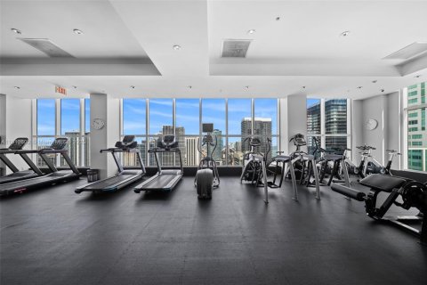 Купить кондоминиум в Майами, Флорида 1 спальня, 61.5м2, № 1970127 - фото 20