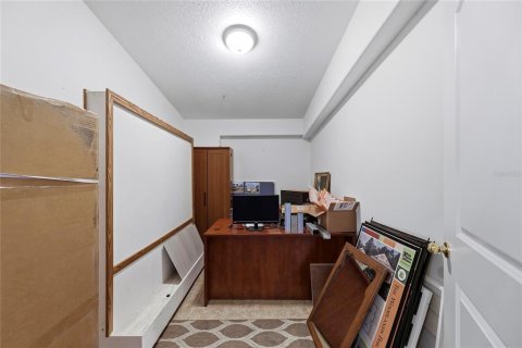 Immobilier commercial à vendre à Mims, Floride: 221.01 m2 № 2228179 - photo 25