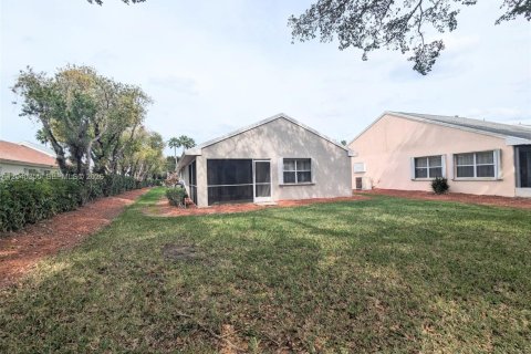 House in Homestead, Florida 3 bedrooms, 138.24 sq.m. № 2086632 - photo 6