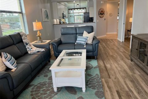 Copropriété à louer à Bradenton, Floride: 2 chambres, 120.49 m2 № 1822882 - photo 4