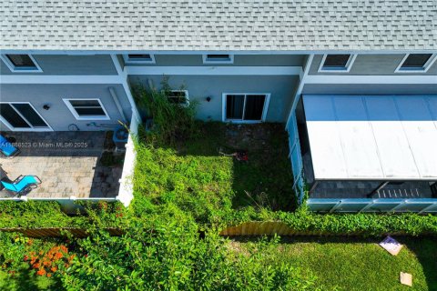 Adosado en venta en Homestead, Florida, 3 dormitorios, 138.24 m2 № 1979452 - foto 11