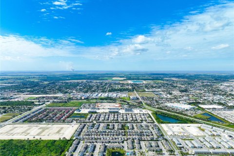 Adosado en venta en Homestead, Florida, 3 dormitorios, 138.24 m2 № 1979452 - foto 20