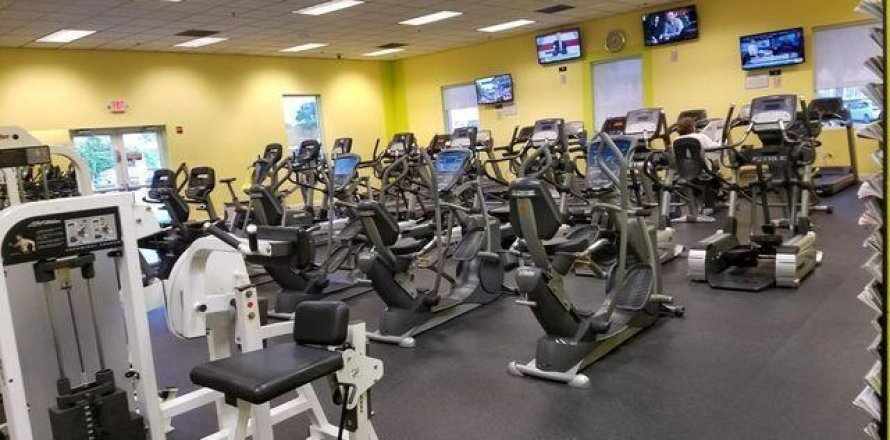 Condo in West Palm Beach, Florida, 1 bedroom № 932355