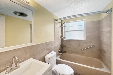 Copropriété à louer à Orlando, Floride: 2 chambres, 67.63 m2 № 1746516 - photo 8
