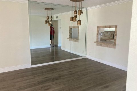 Condo in Boca Raton, Florida, 2 bedrooms № 2086369 - photo 11