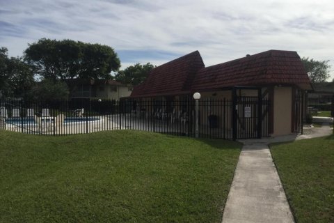 Condo in Boca Raton, Florida, 2 bedrooms № 2086369 - photo 15
