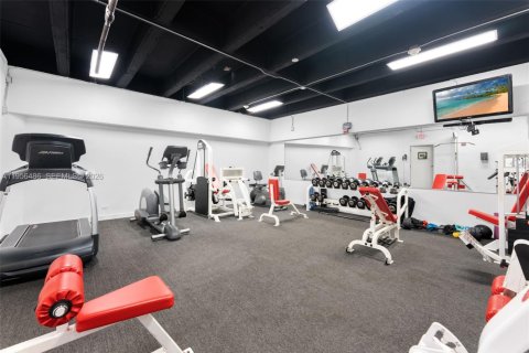 Condominio en alquiler en Coral Gables, Florida, 1 dormitorio, 78.04 m2 № 2010406 - foto 22