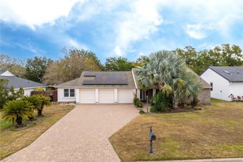 Casa en venta en Orlando, Florida, 4 dormitorios, 192.31 m2 № 2214070 - foto 2