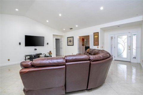 Casa en venta en Orlando, Florida, 4 dormitorios, 192.31 m2 № 2214070 - foto 26