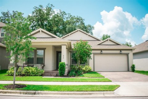 Casa en venta en Winter Springs, Florida, 5 dormitorios, 280.01 m2 № 1894220 - foto 1