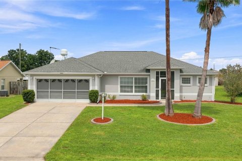 Casa en Ocala, Florida 4 dormitorios, 177.91 m2 № 2362557