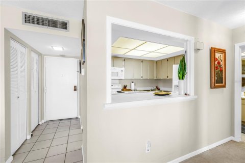 Copropriété à vendre à Saint Petersburg, Floride: 2 chambres, 109.16 m2 № 2135770 - photo 24