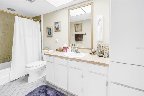 Copropriété à vendre à Saint Petersburg, Floride: 2 chambres, 109.16 m2 № 2135770 - photo 27